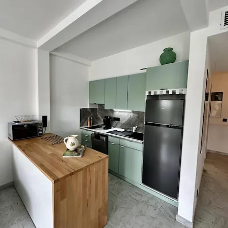 T2 Front De Apartment *